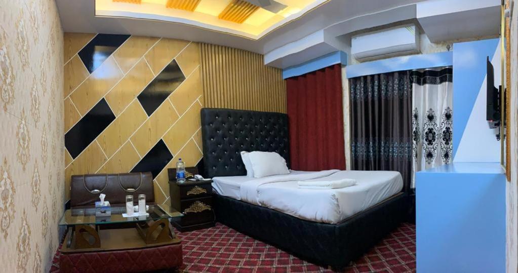 Hotel Blue Bird Dhaka Værelse billede